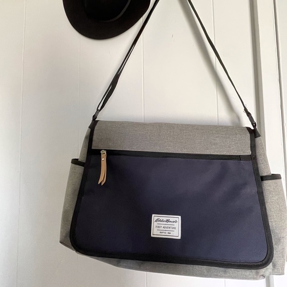 EDDIE BAUER Diaper Bag First Adventure messenger - Picture 1 of 7